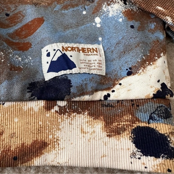 NWOT H&M Little Boys Sweatshirt! - Picture 2 of 5